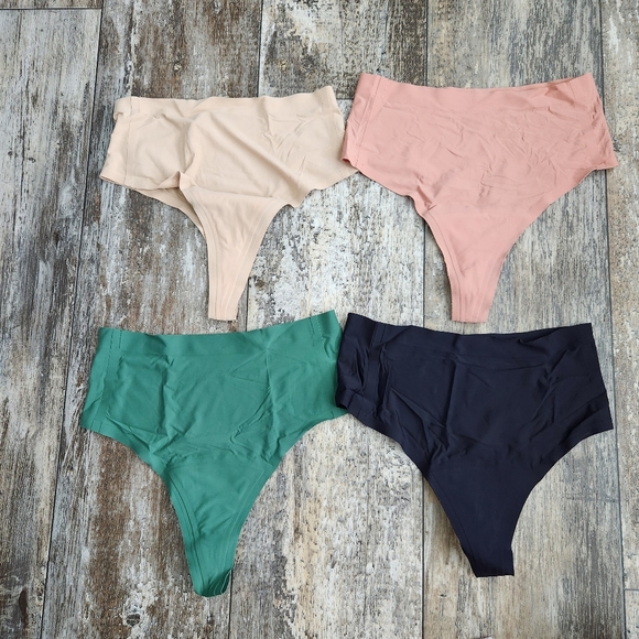Knix High Waisted Period Thong - Picture 1 of 4